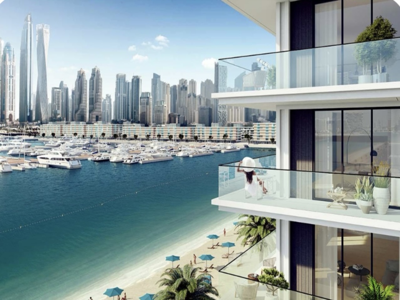 Beach Mansion /Q4 2025